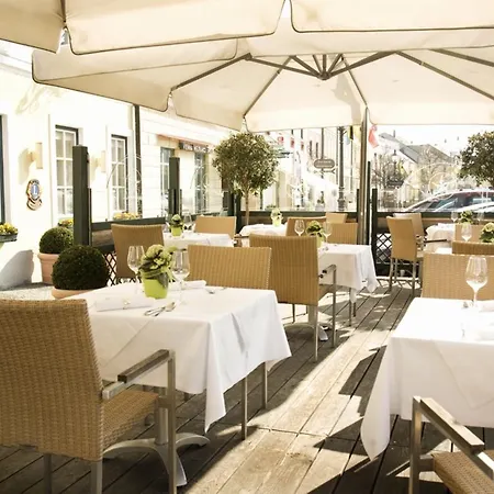 Ξενοδοχείο & Restaurant Stern 4*