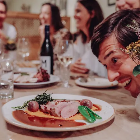 Ξενοδοχείο & Restaurant Stern