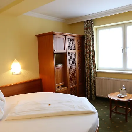 & Restaurant Stern Gmund (Lower Austria)