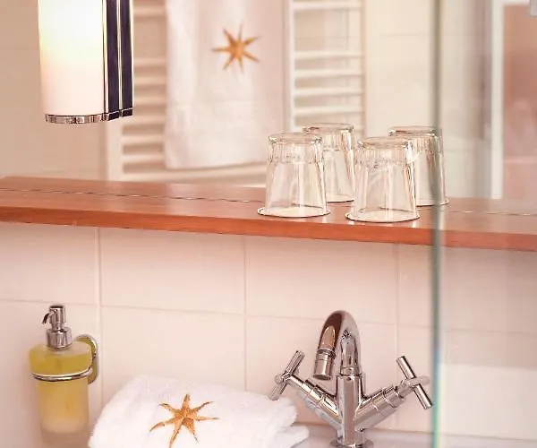 & Restaurant Stern 4*