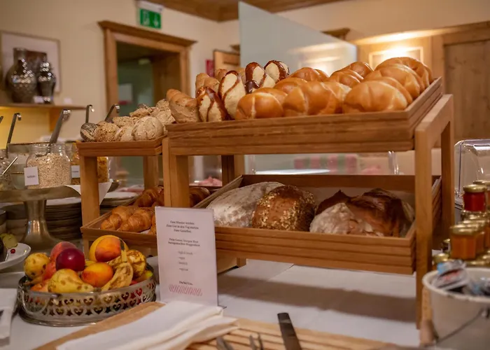 & Restaurant Stern 4*